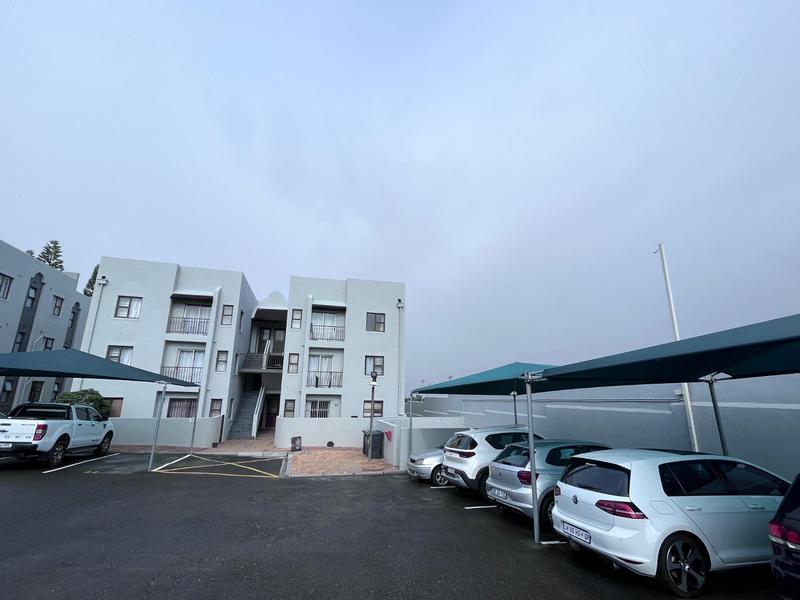 2 Bedroom Property for Sale in Bloemhof Western Cape